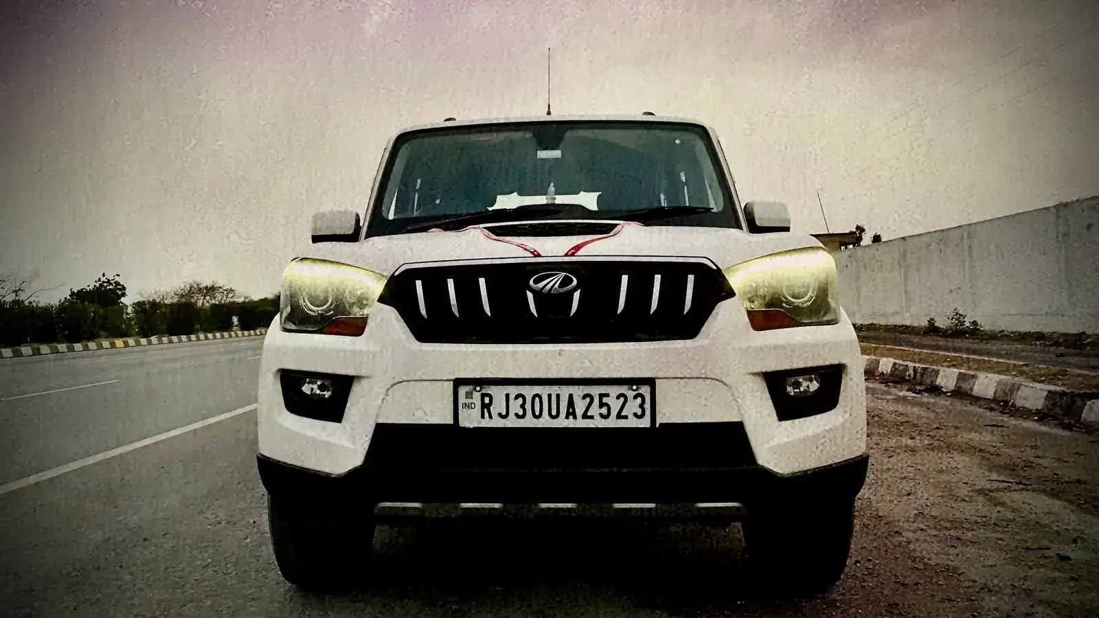 A Mahindra Scorpio